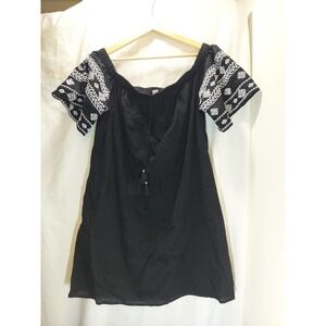 OLD Navy Black Tunic Style Blouse Embroidered Cap Sleeve, Size XL